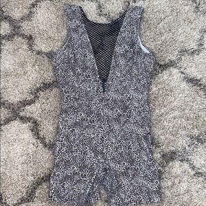 VS SNAKE PRINT ROMPER💕